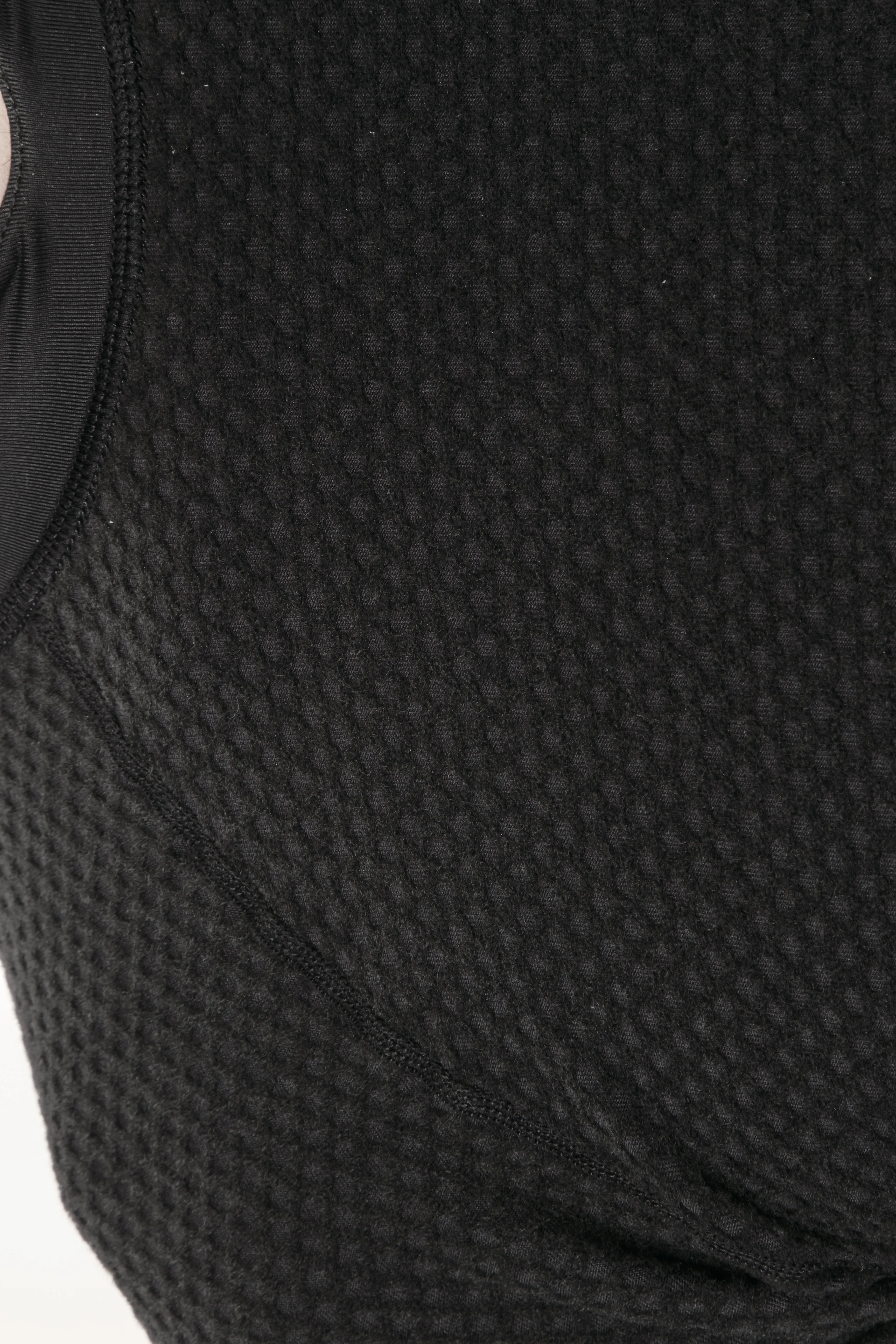 23)WARM HEAT NEO2 TOP(LADY) [3,390B] [MYR434] [SGD139]