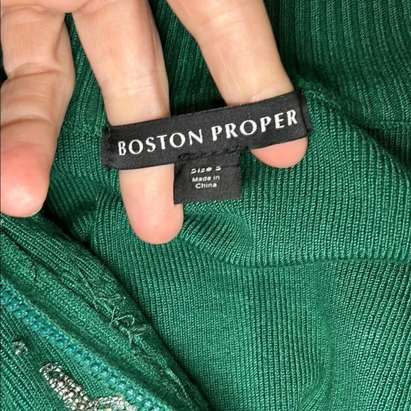 Boston Proper Green Snowflake Embellished Sweater Womens Size Small | NWOT