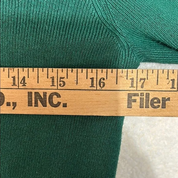 Boston Proper Green Snowflake Embellished Sweater Womens Size Small | NWOT