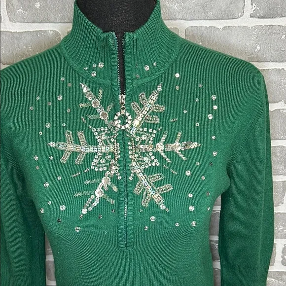 Boston Proper Green Snowflake Embellished Sweater Womens Size Small | NWOT