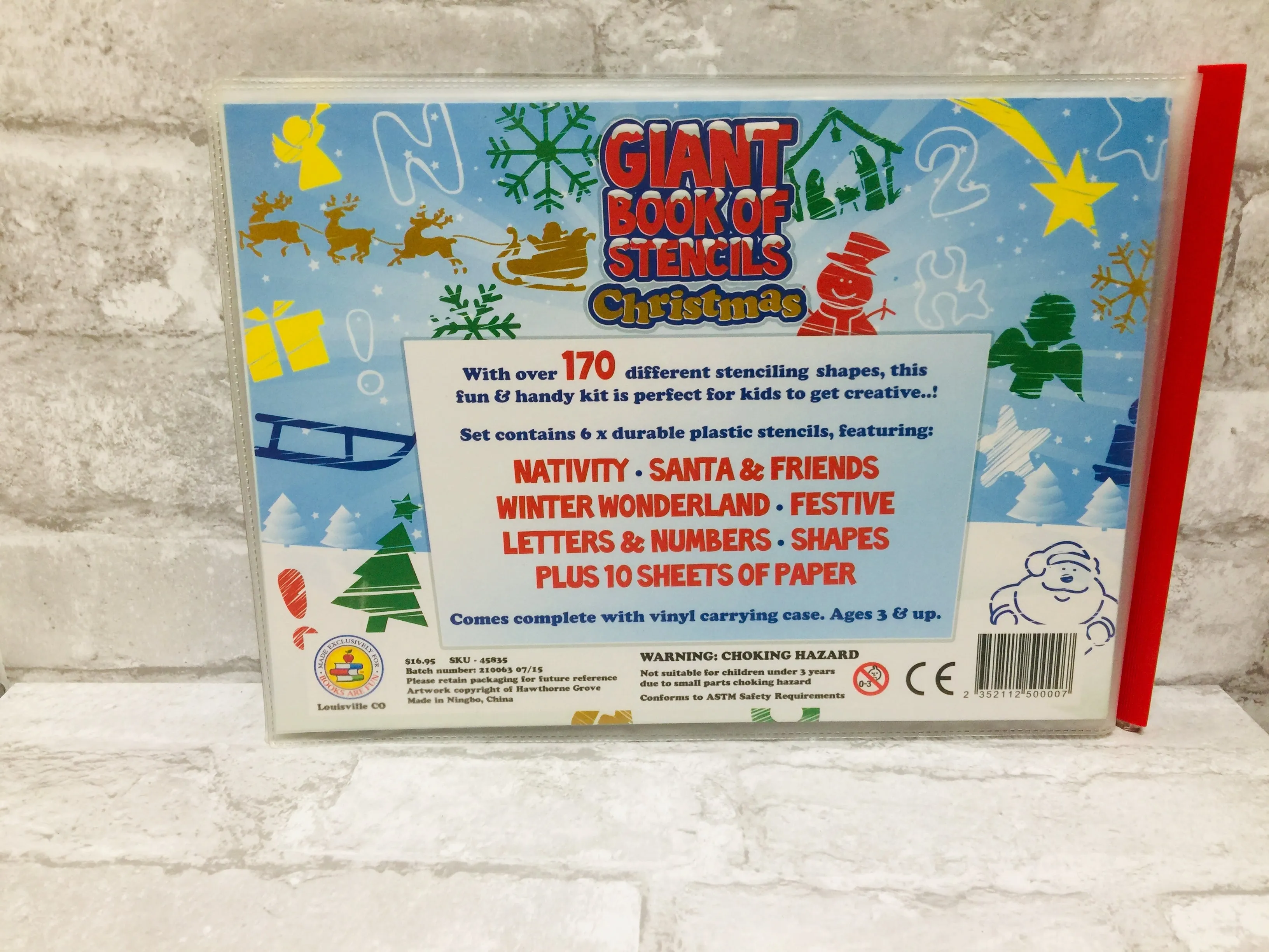 Brand new in Clear Carry Folder, My Giant Book of Stencils! Christmas! With over 170 different stencilling shapes!