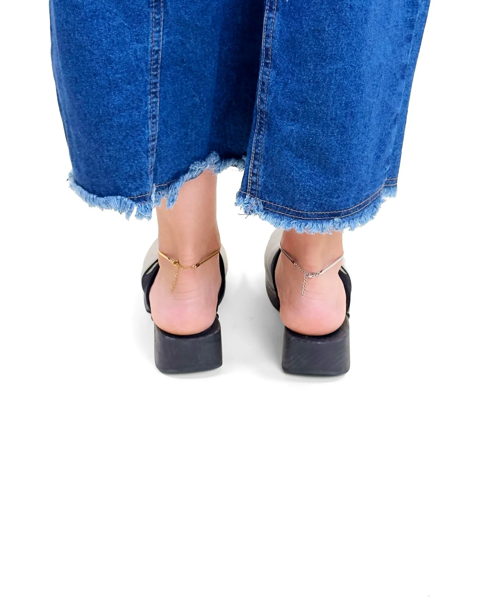CHANEL suede clogs 39
