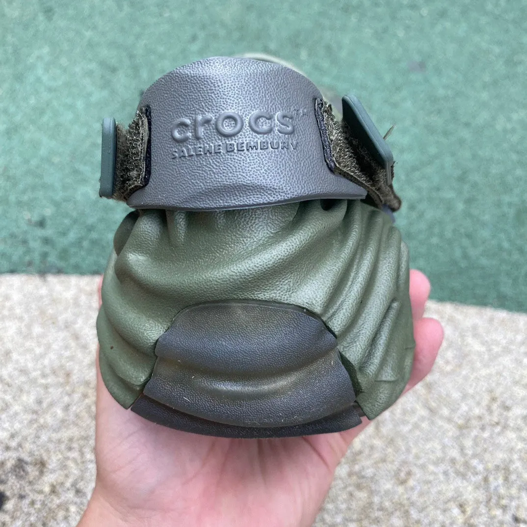 CROCS POLLEX X SALEHE BEMBURY CLOG CUCUMBER