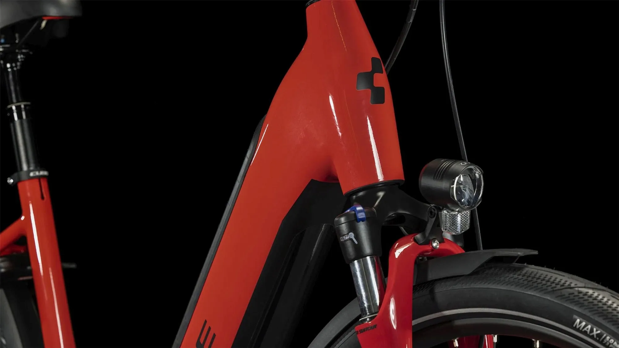 CUBE SUPREME SPORT HYBRID PRO 500 RED/BLACK