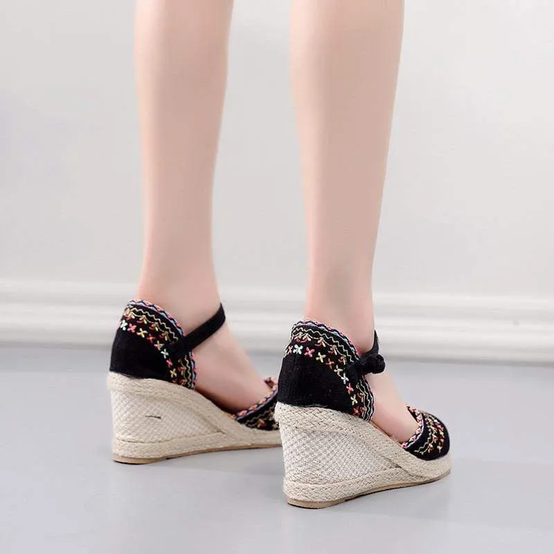 Daylight Espadrilles Platform Wedges
