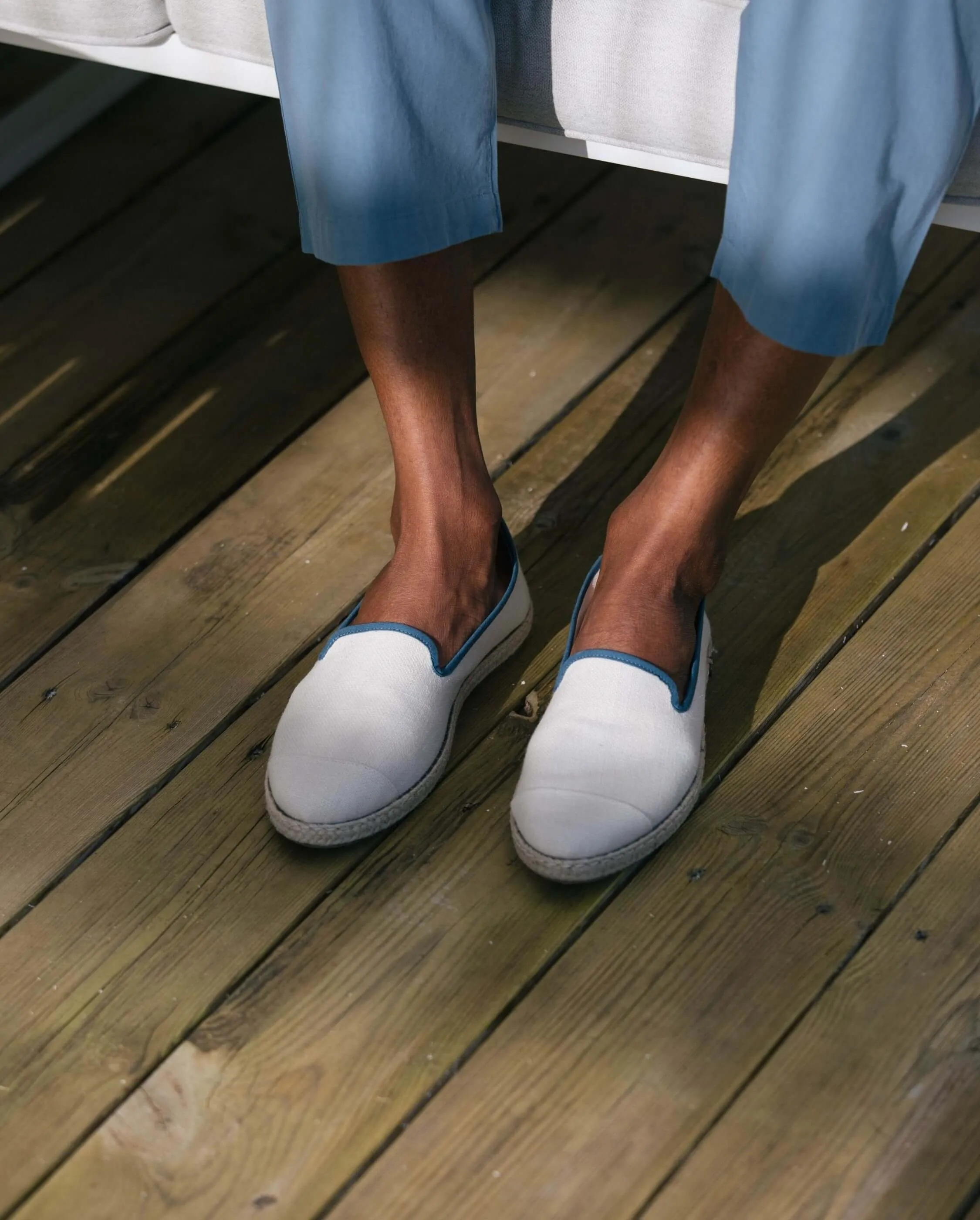 Espadrille homme lin, blanc bleu