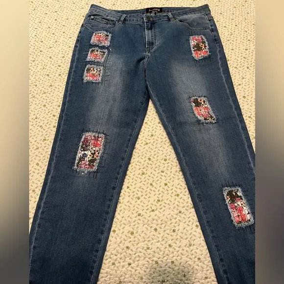 Joseph Ribkoff Sz 16 Women's 5 Pocket Blue Jeans with Floral Patches