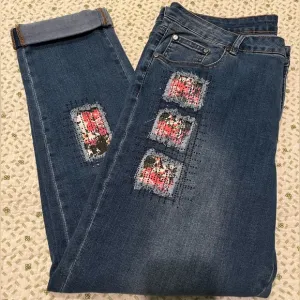 Joseph Ribkoff Sz 16 Women's 5 Pocket Blue Jeans with Floral Patches