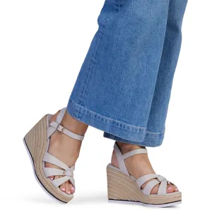 Kathryn Wilson Griselda Wedge