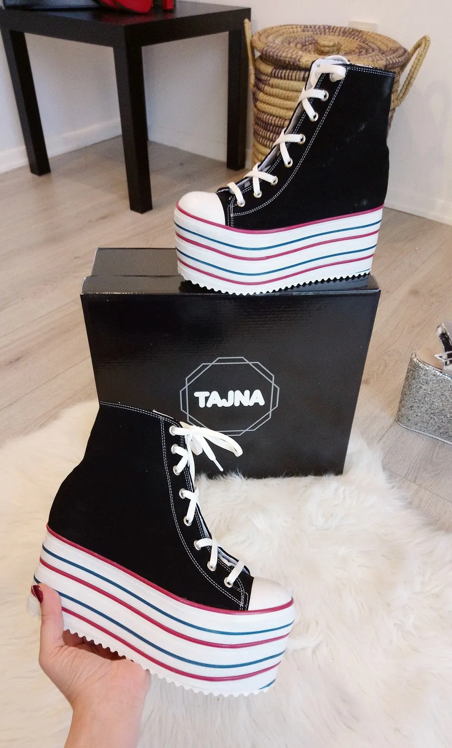 Lace Up Sport Wedge Platform Shoes