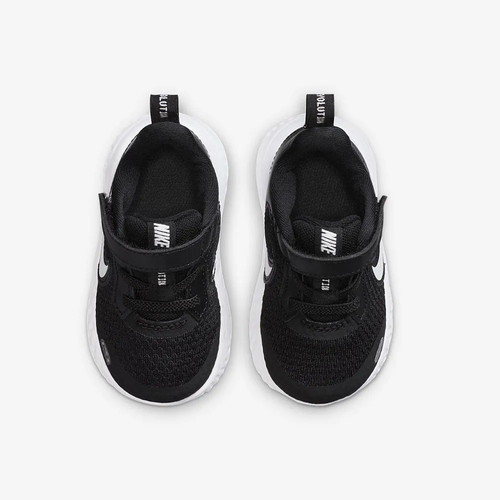 Nike Revolution 5 Inf