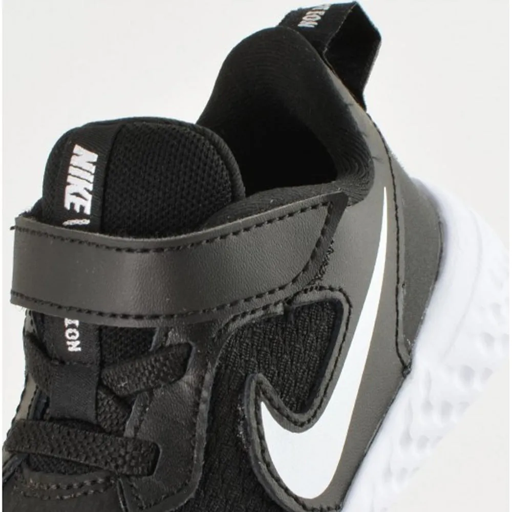 Nike Revolution 5 Inf