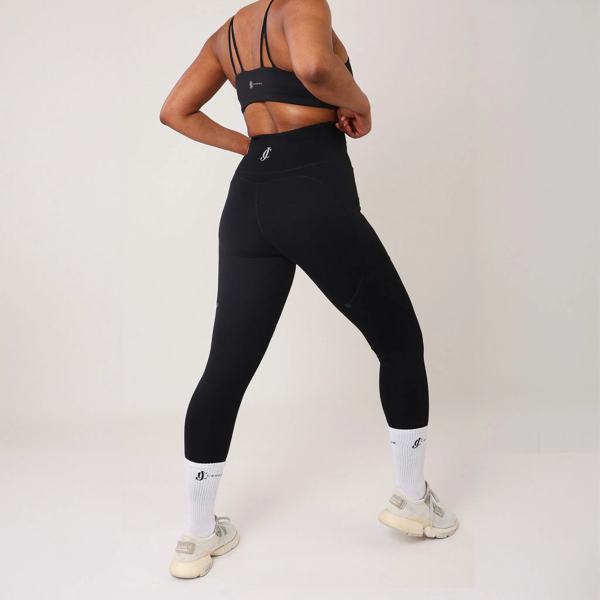 running leggings with pockets
