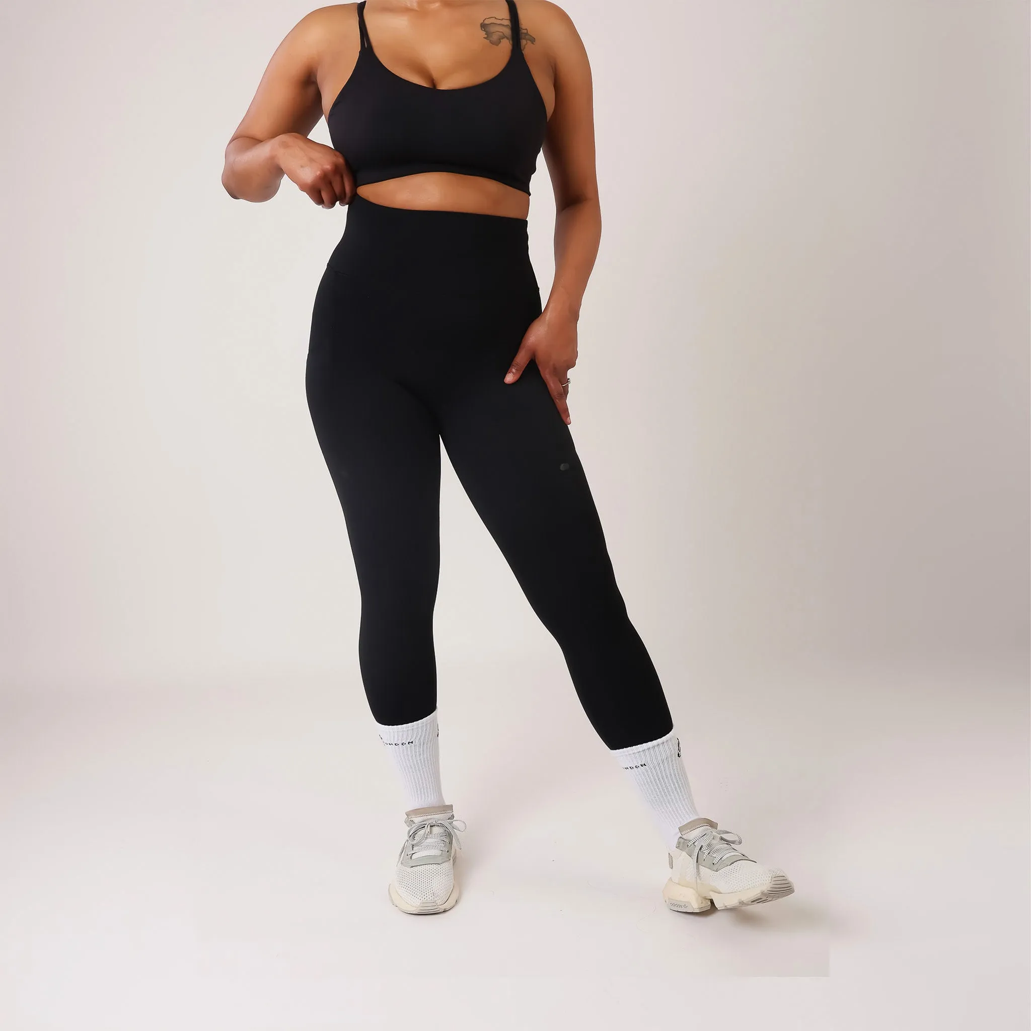 running leggings with pockets