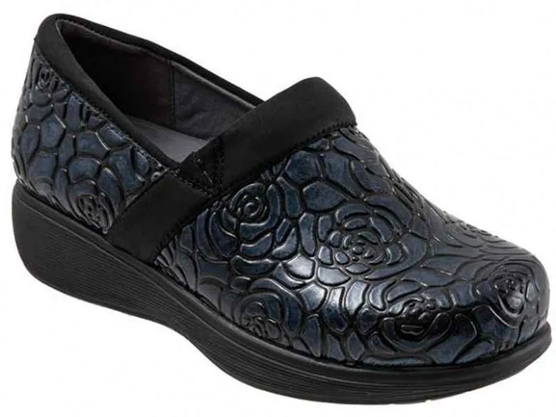 Softwalk Meredith Sport - Women's Clog