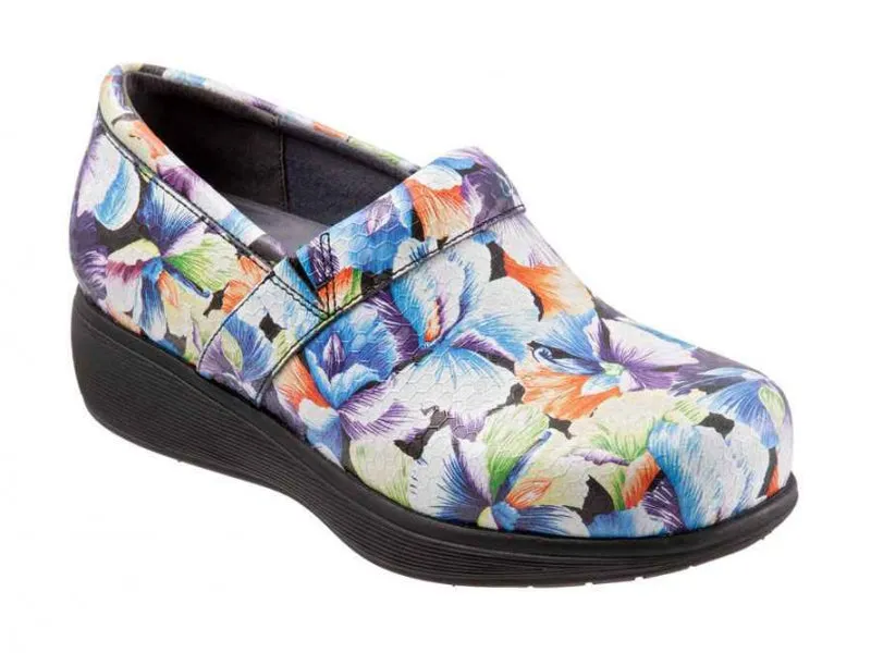 Softwalk Meredith Sport - Women's Clog