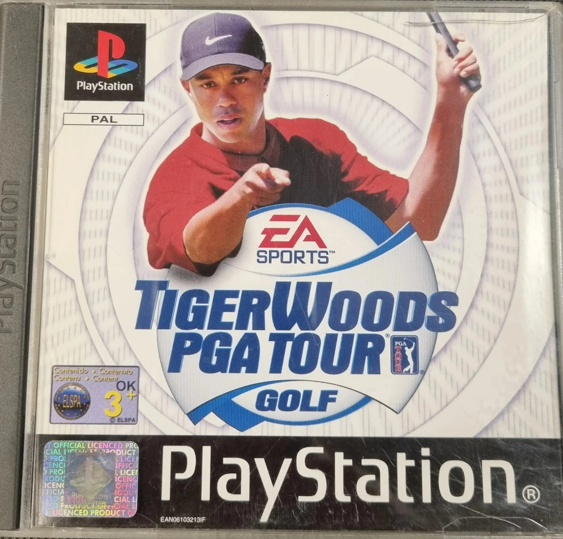 Tiger Woods PGA Tour Golf (mindre flænge på case)