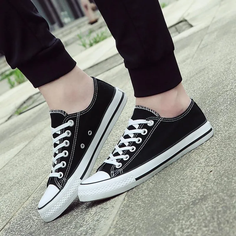 Trendy classic trainers