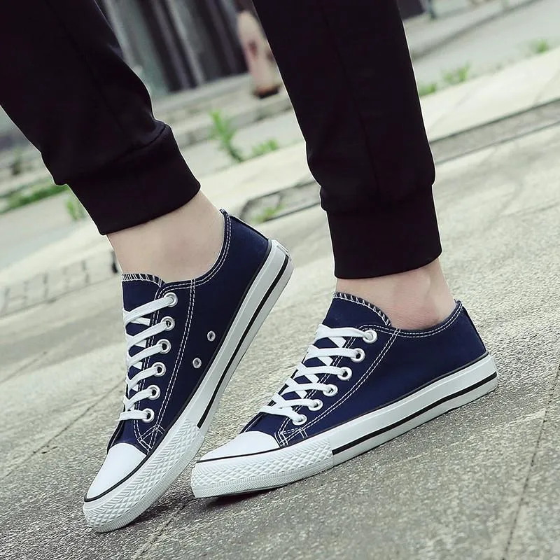 Trendy classic trainers