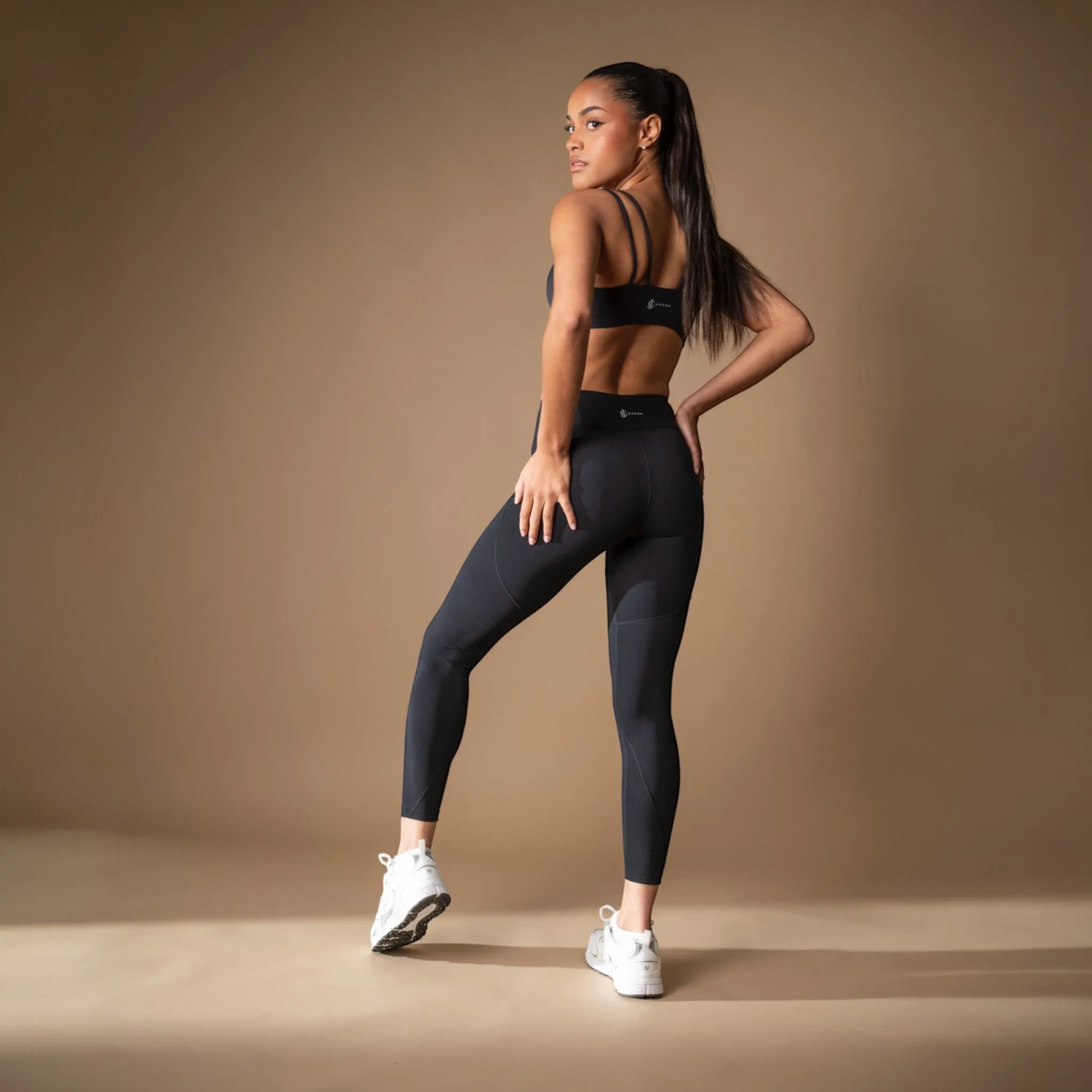 v2 curved leggings