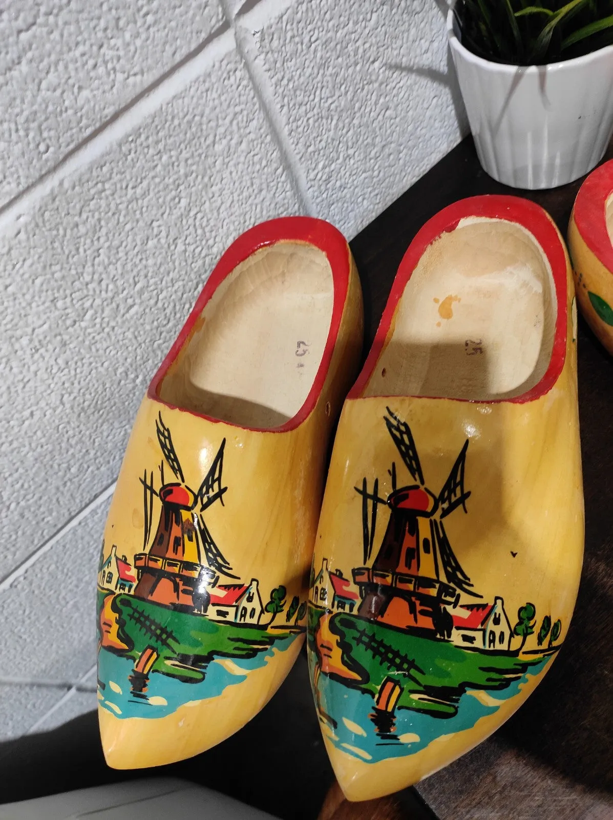 Vintage Windmill Scenery Holland Wooden Clog Shoes Souvenir 10” Size 25 Set of 2