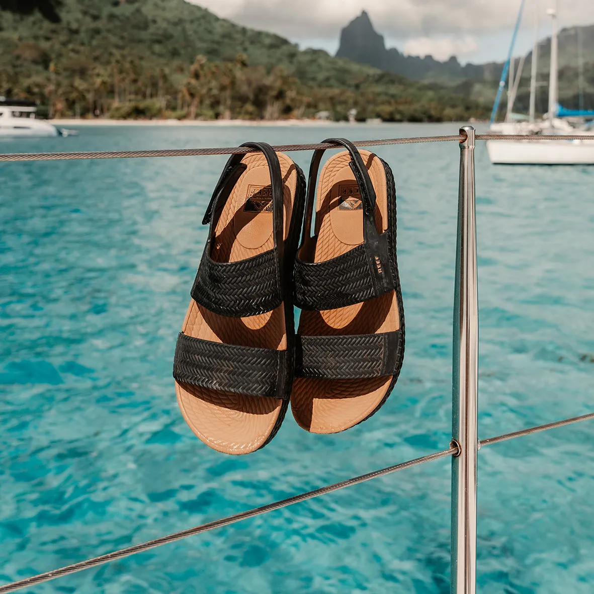 Womens Water Vista - Black/Tan